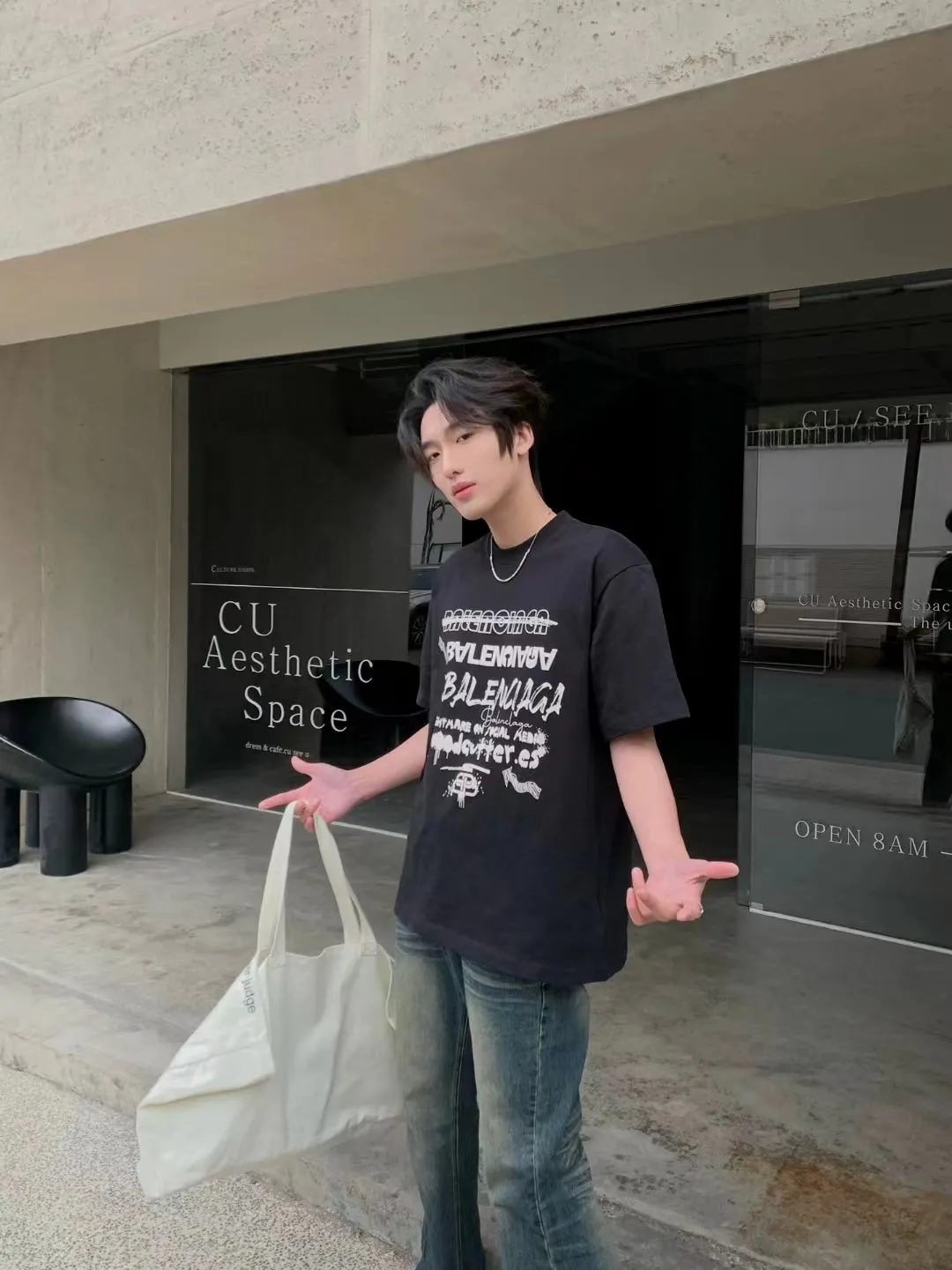 P80✨🔥 BALENCIAGA Paris lettering printed short-sleeved T-shirt, custom-woven and dyed 280g combed cotton heavyweight fabric, zero color difference in thread, perfect details, different from the current version on the market, welcome to compare, Same Style for men and women, must-sell in the picture above Color: White Black Size: 1 2 3 4